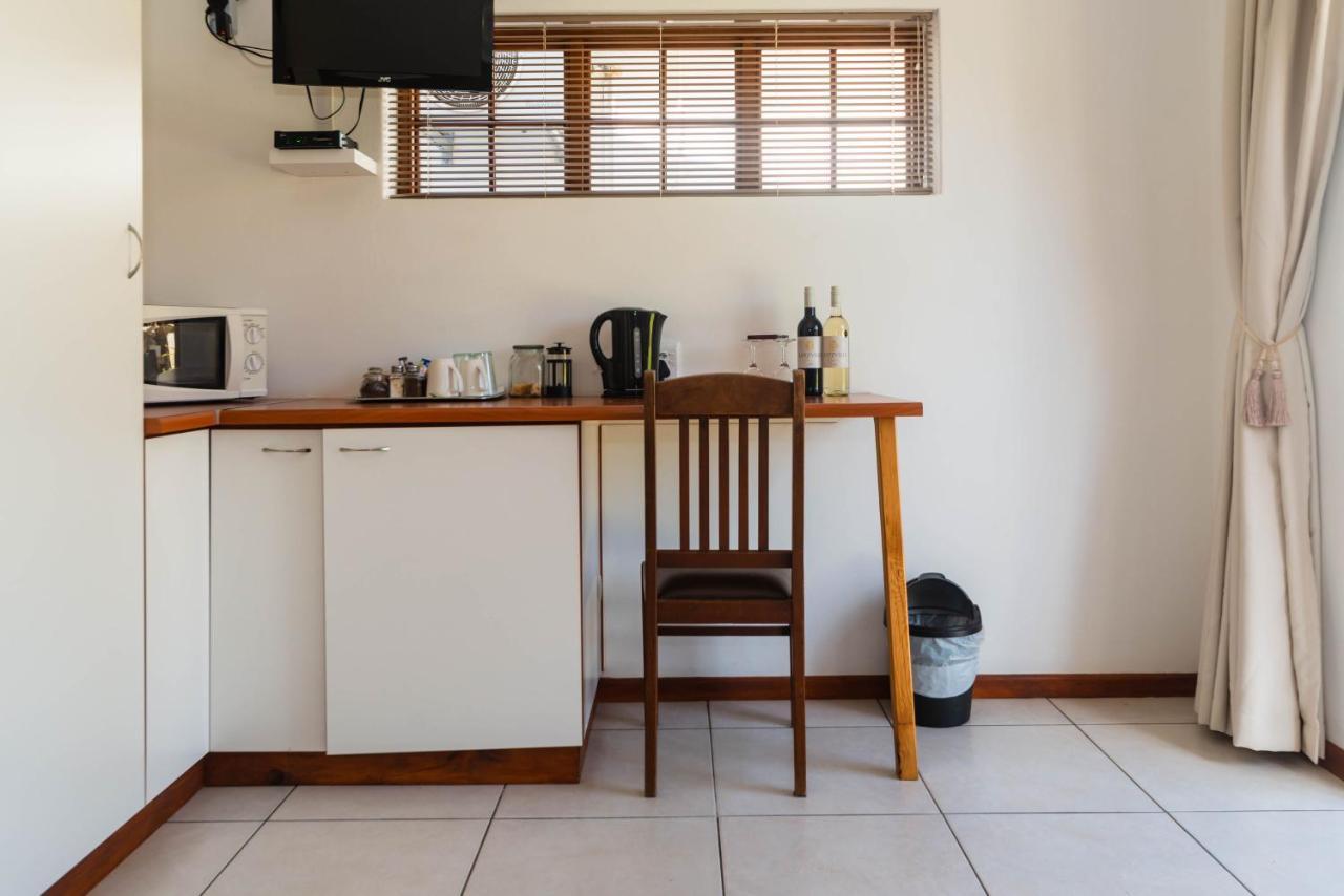 Melkboomsdrift Guest House & Conference Centre Vredendal Bagian luar foto