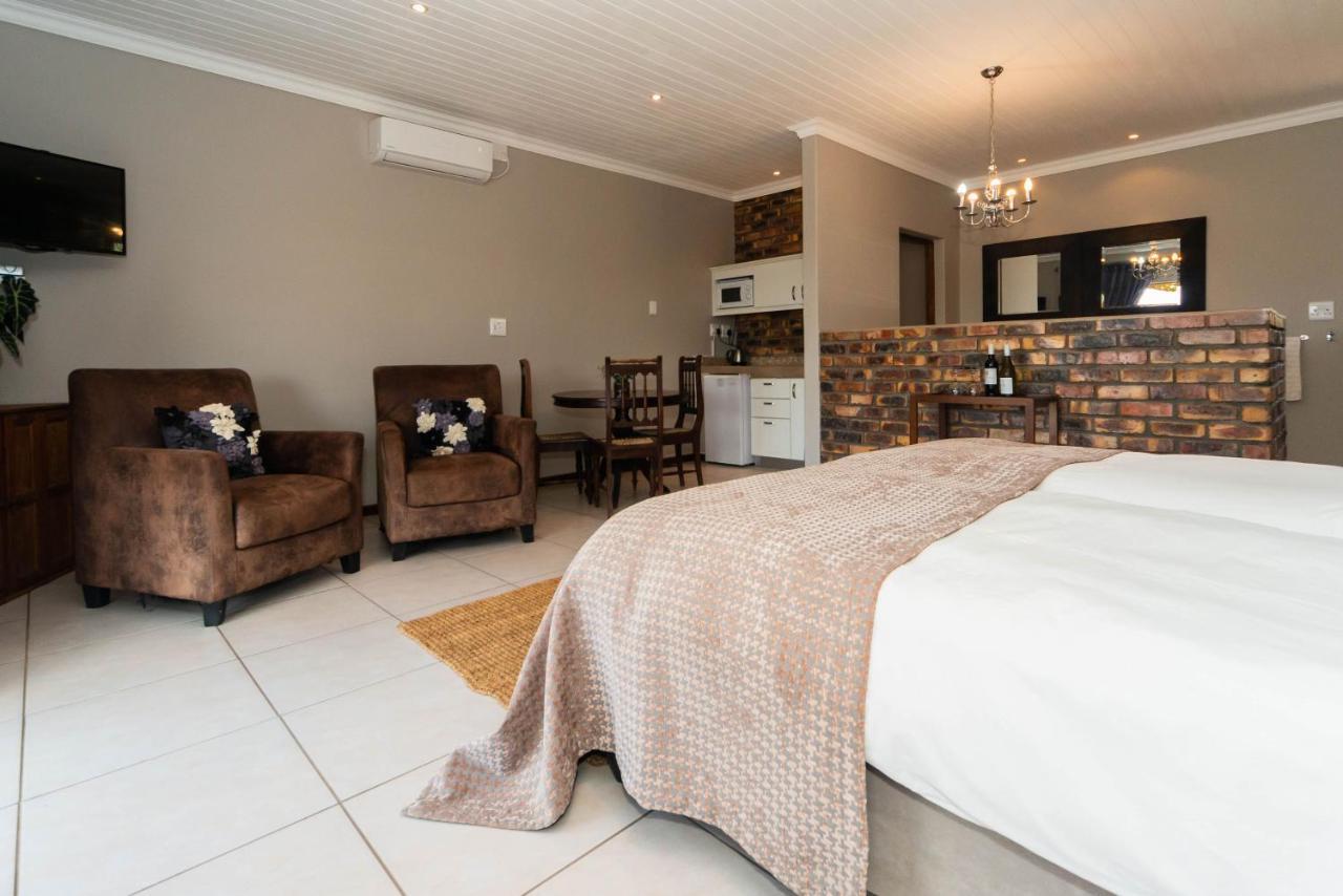 Melkboomsdrift Guest House & Conference Centre Vredendal Bagian luar foto